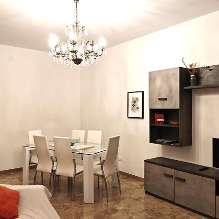 Laura Apartment Venice 4 P. 15 M To Venice Местре Экстерьер фото