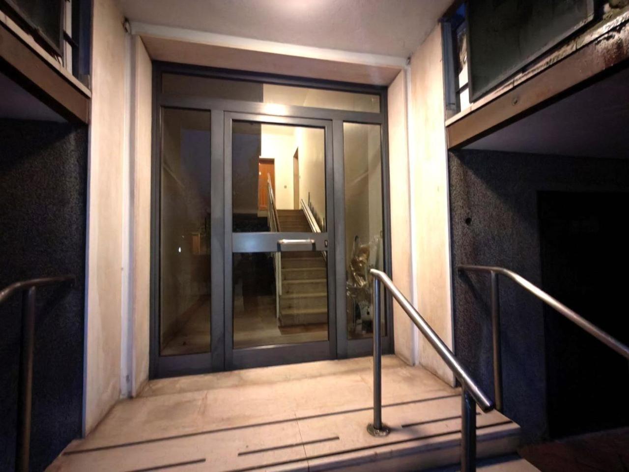 Laura Apartment Venice 4 P. 15 M To Venice Местре Экстерьер фото